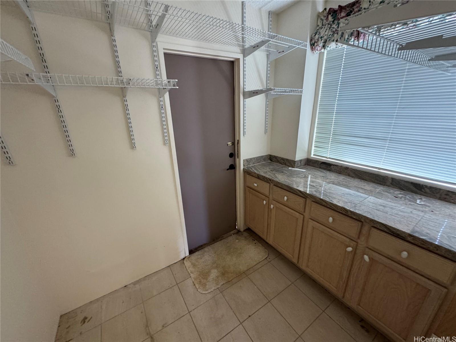 Photo 20 of 21