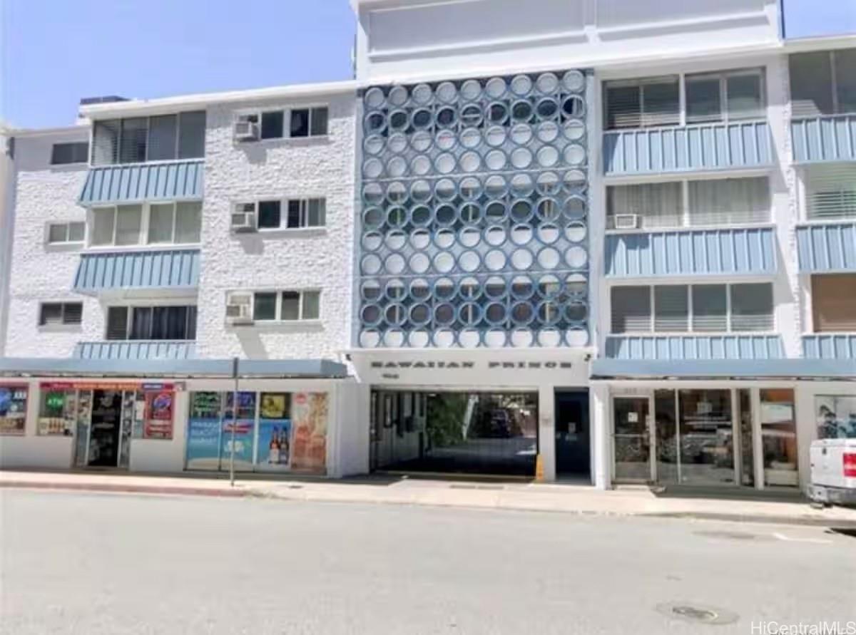 410 Nahua Street  Unit 204