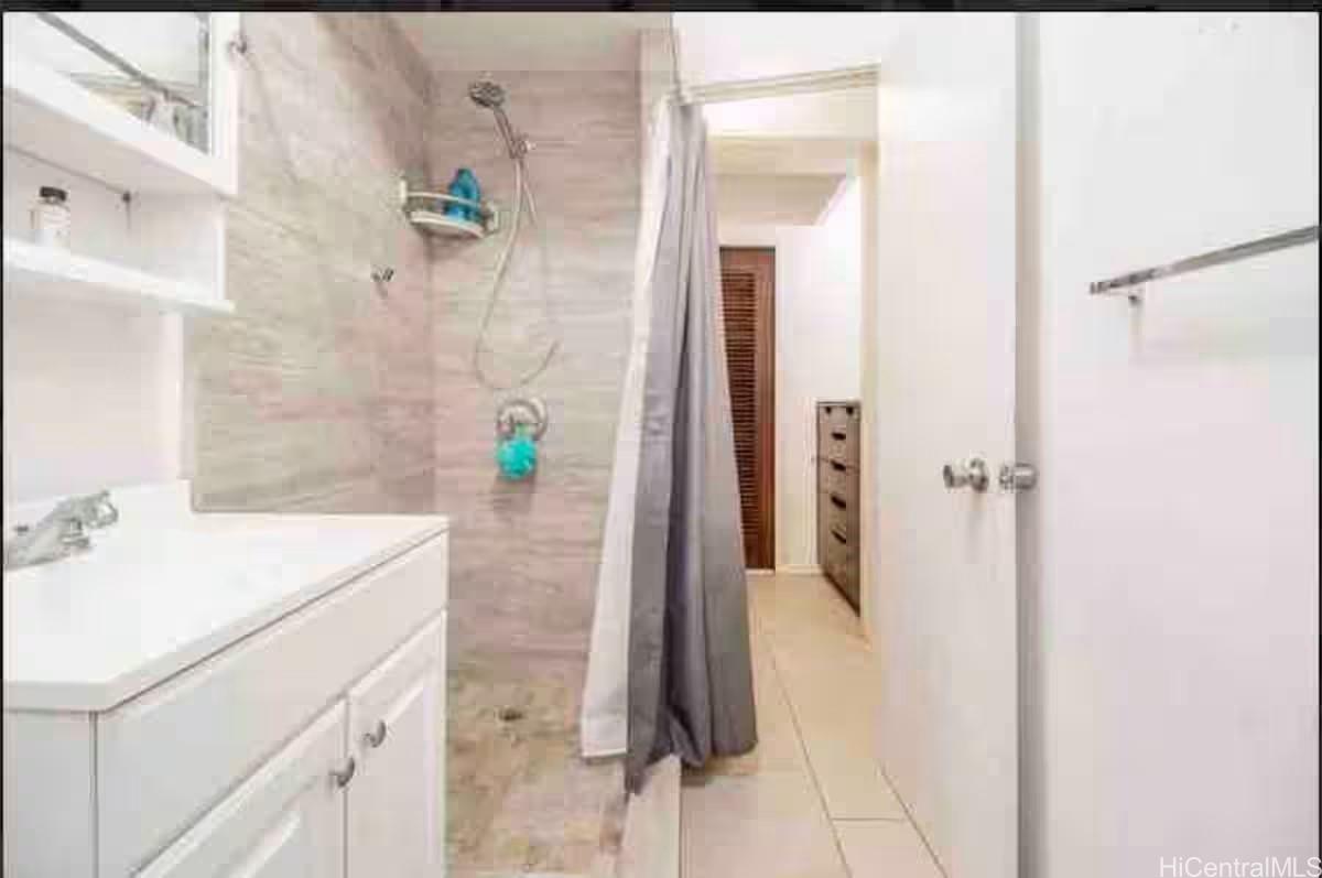 410 Nahua Street  Unit 204