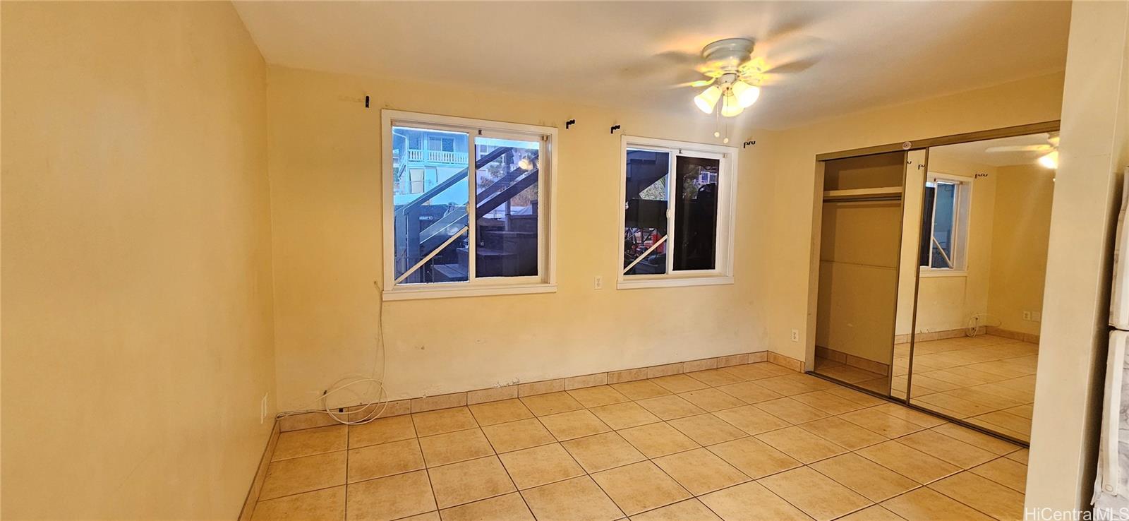 Photo 5 of 24