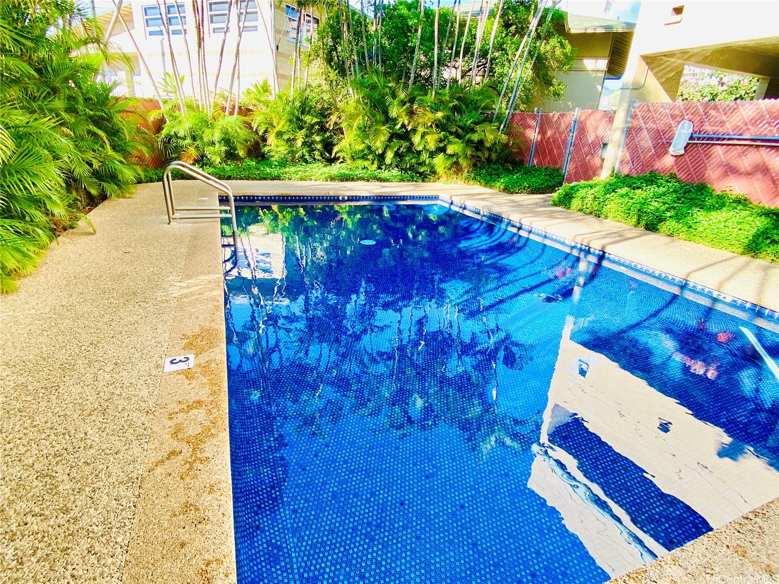 2474 Kapiolani Boulevard  Unit 1104