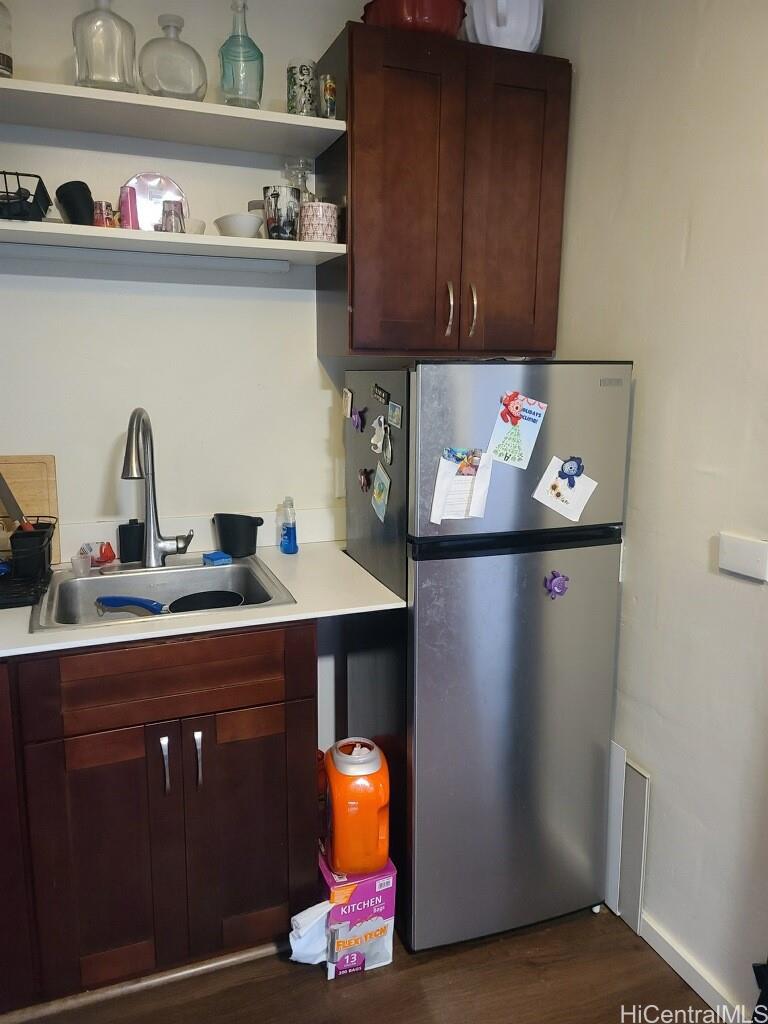 Photo 19 of 20