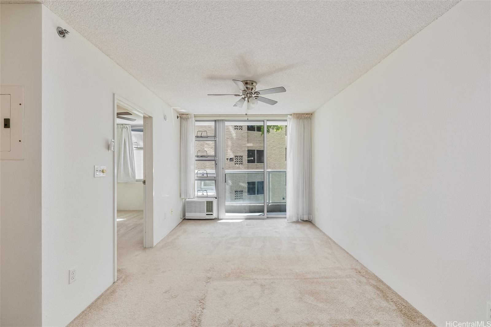 Photo 2 of 25