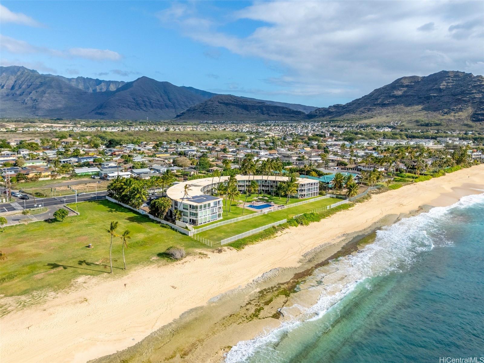 87-561 Farrington Highway  Unit 109