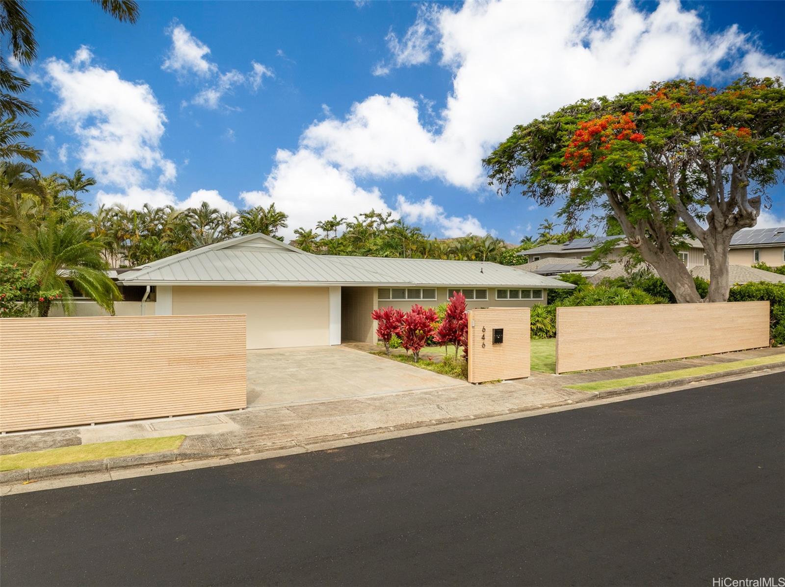 646 Honua Street