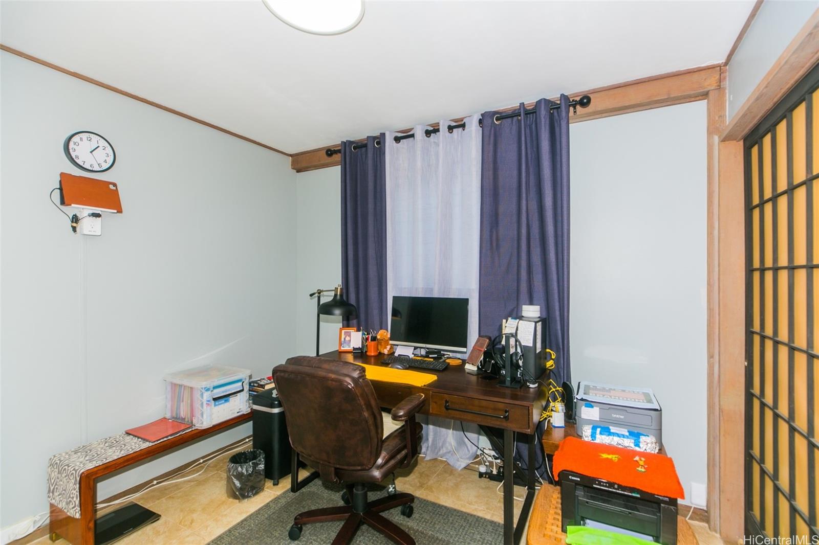 Photo 19 of 25