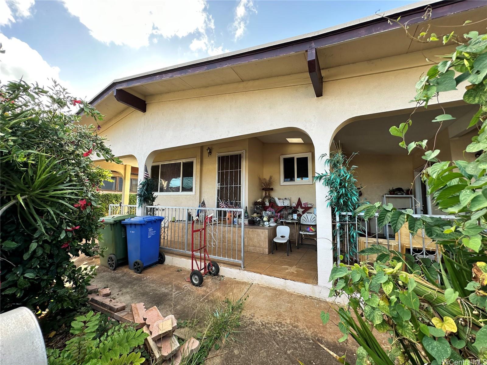 94-268 Waipahu Street