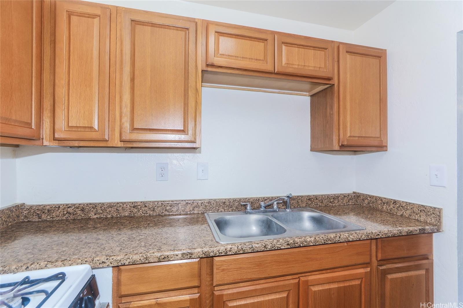 87-122 Helelua Street  Unit C204