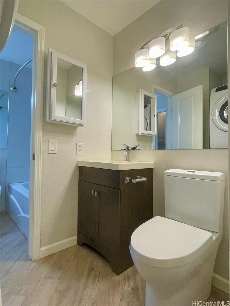 91-1029 Puamaeole Street  Unit 2R