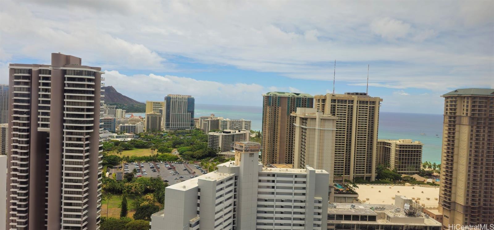 411 Hobron Lane  Unit 3705