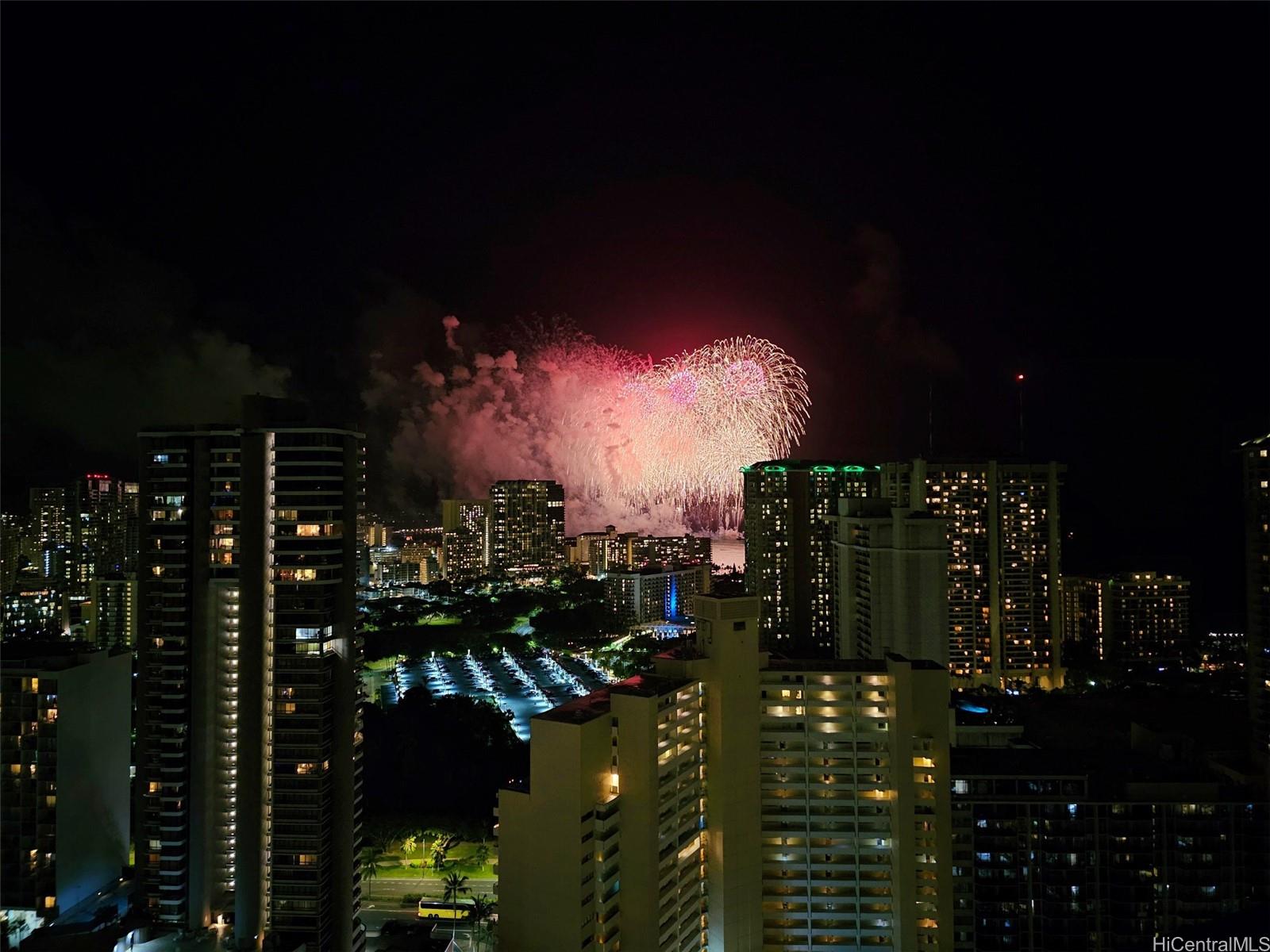 411 Hobron Lane  Unit 3705