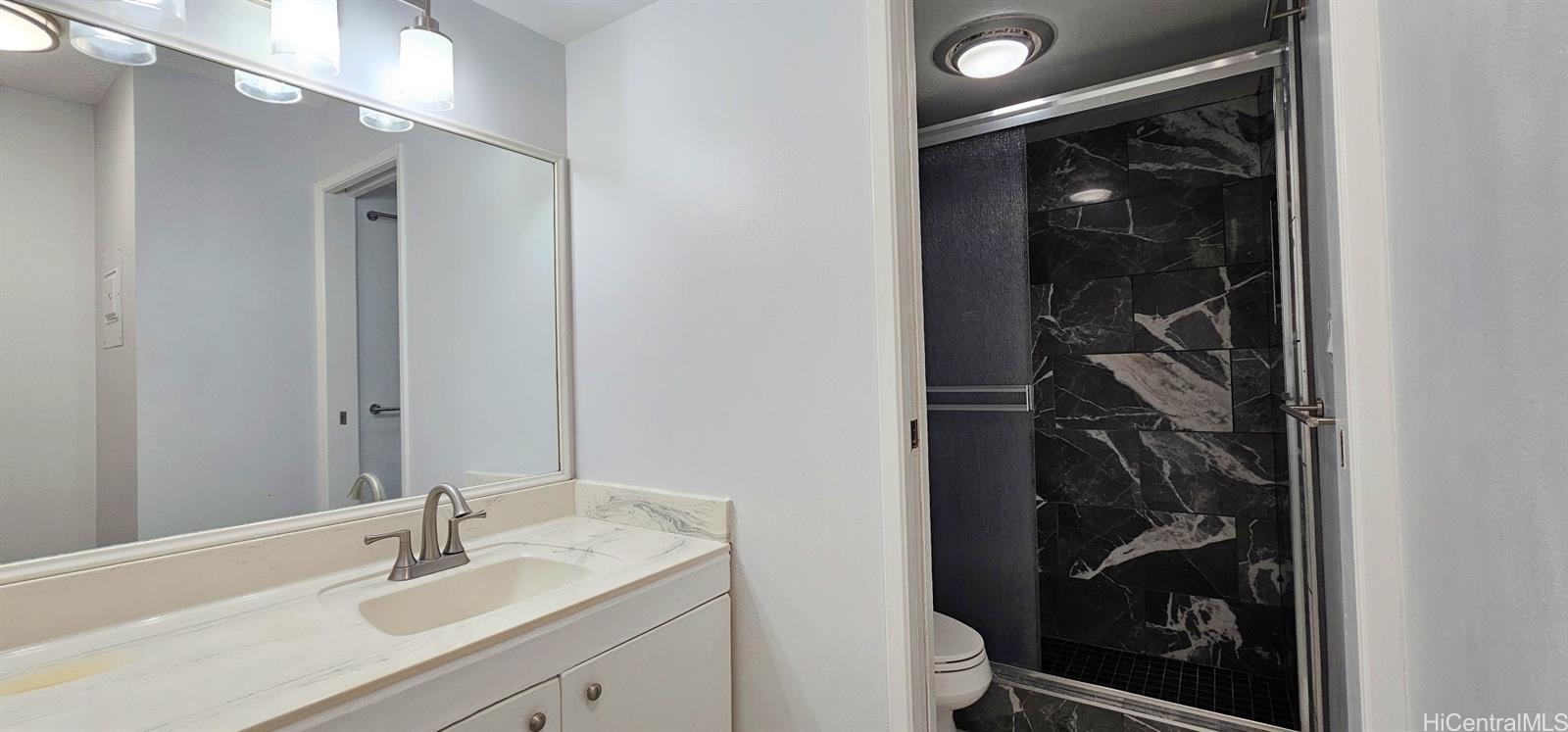 411 Hobron Lane  Unit 3705