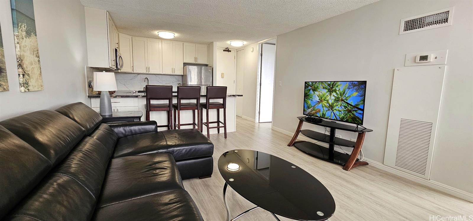 411 Hobron Lane  Unit 3705