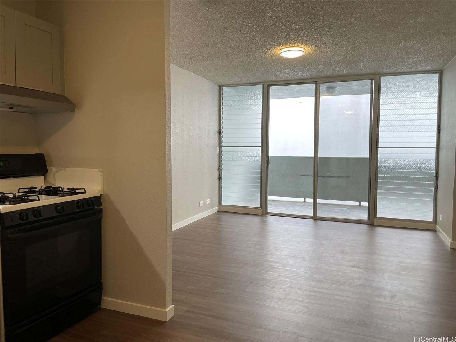 620 Sheridan Street  Unit 404