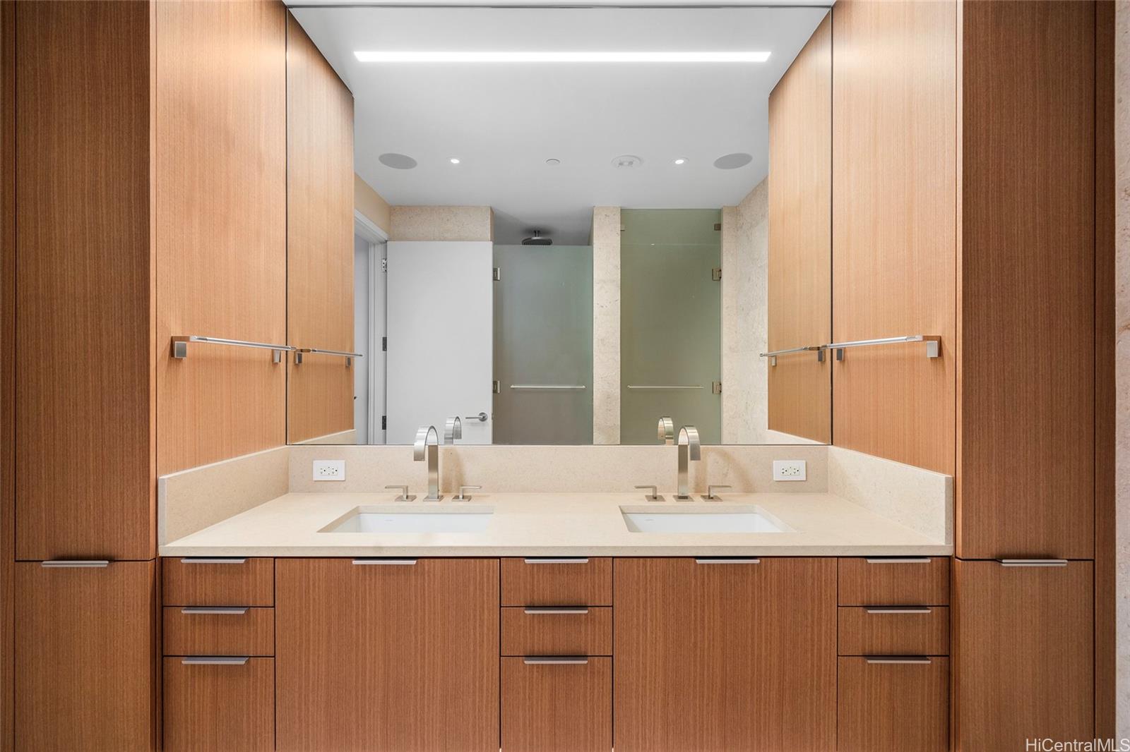 1388 Ala Moana Boulevard  Unit 5301