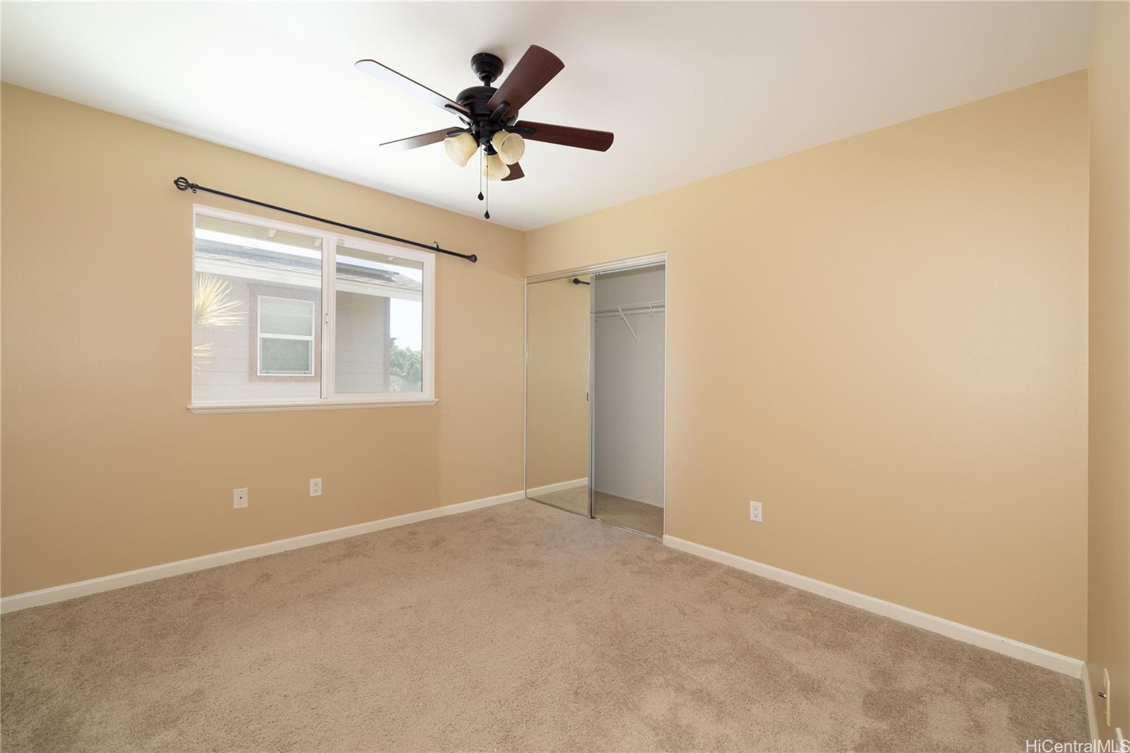 Photo 19 of 25