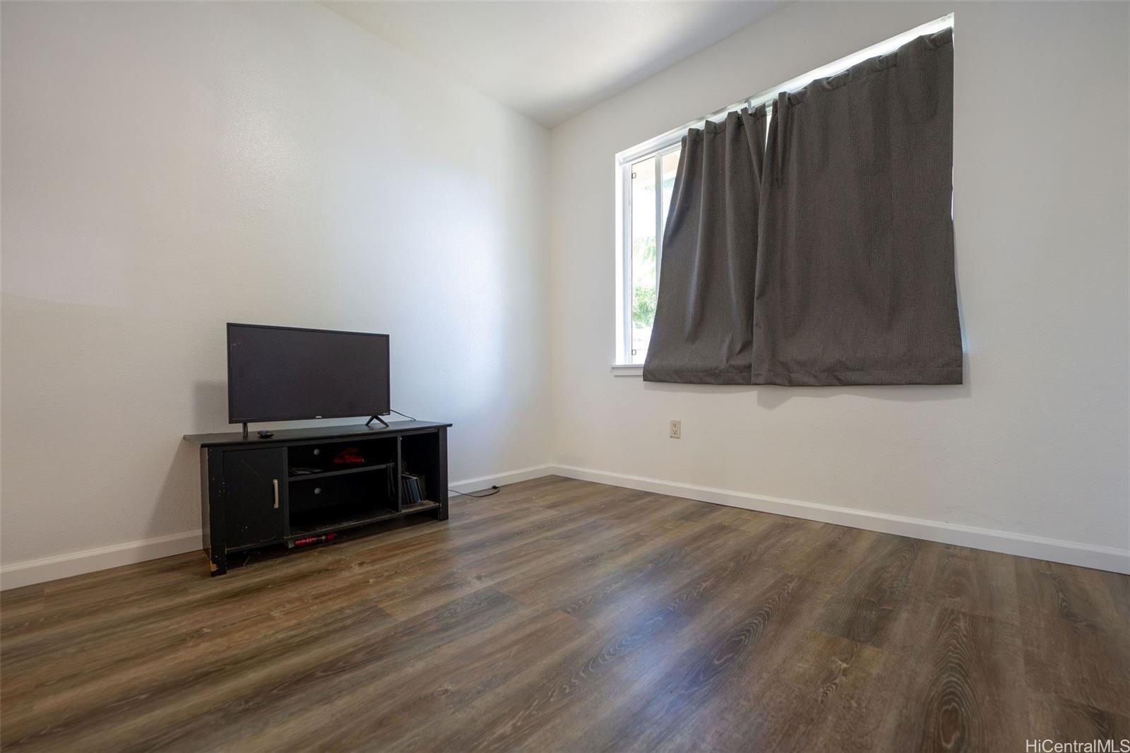 642 Kakala Street  Unit 1604