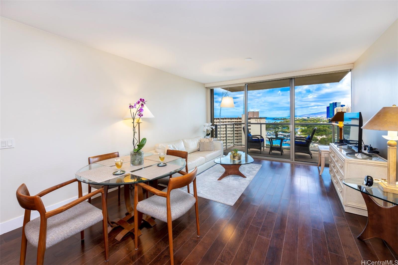 1551 Ala Wai Boulevard 1605