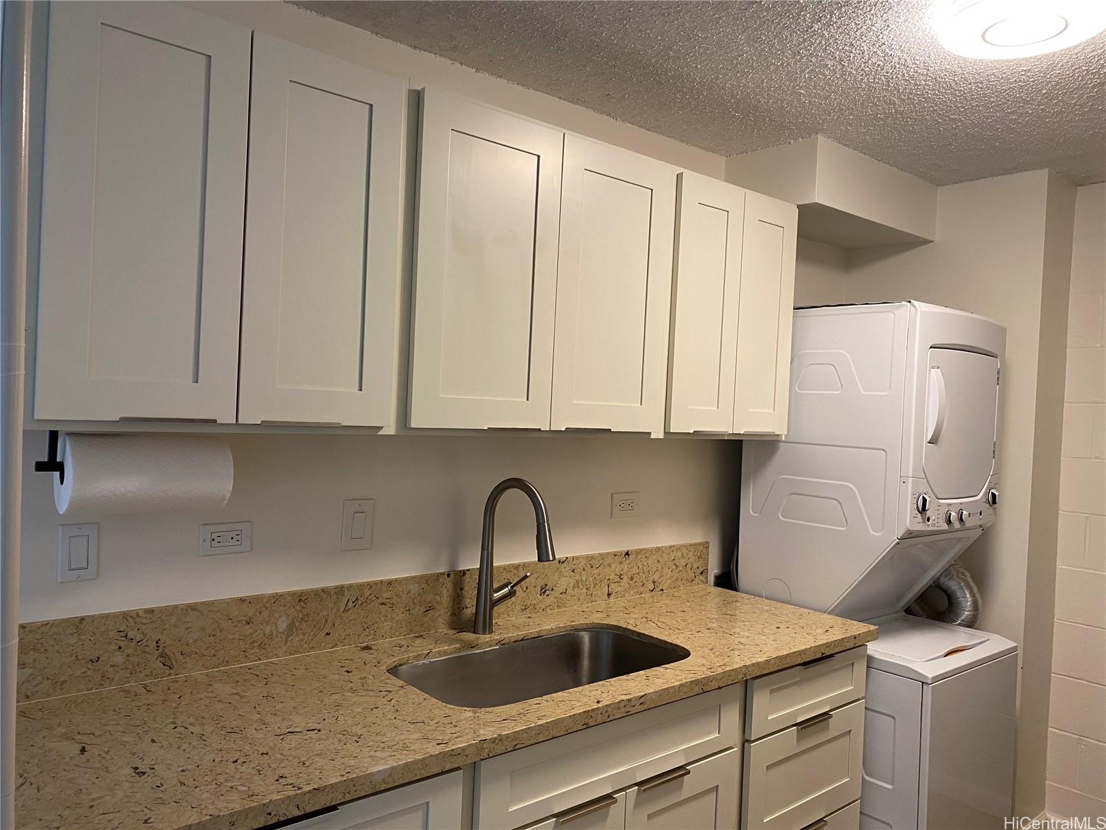 1260 Richard Lane  Unit 406