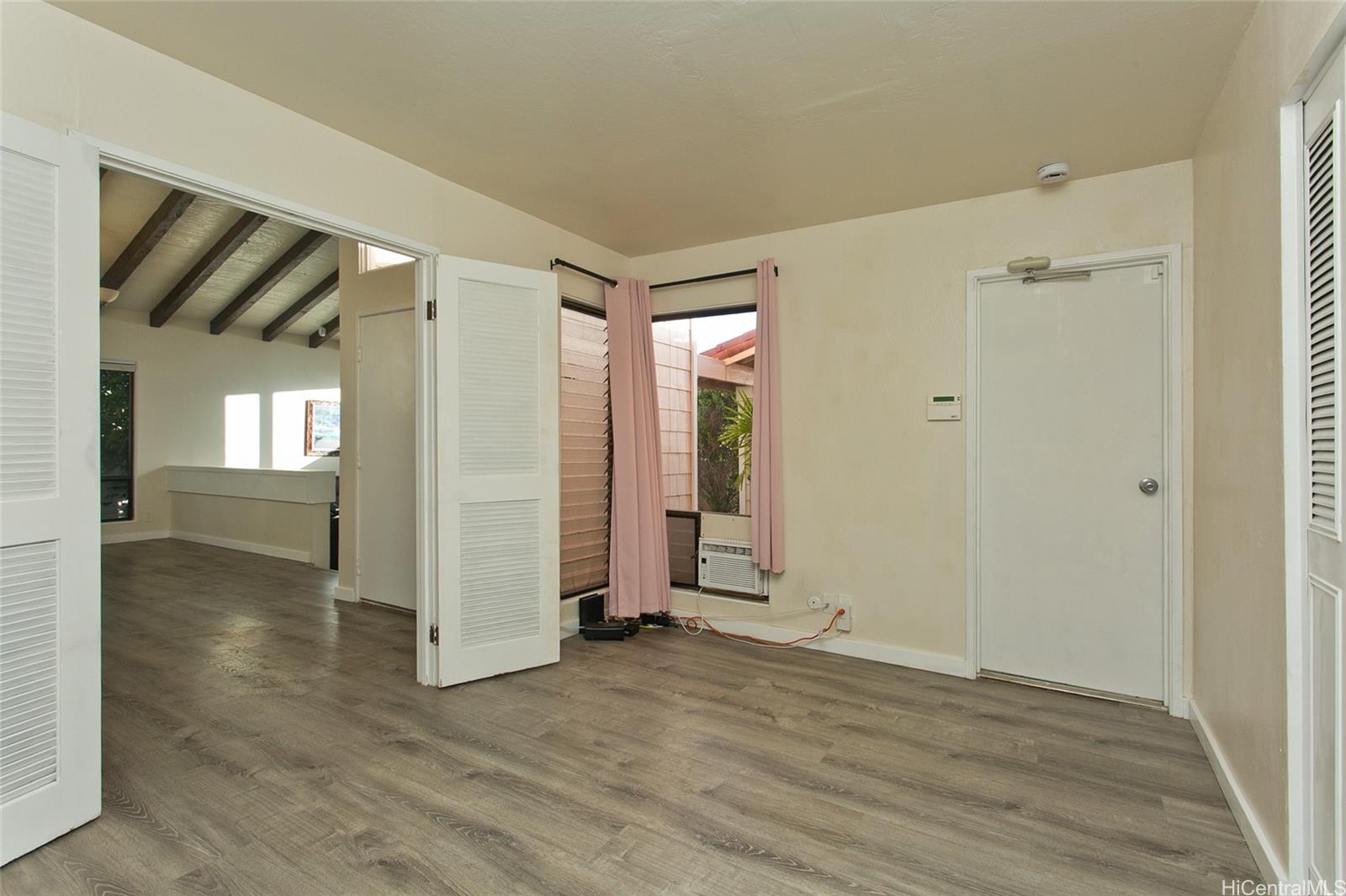 1244 Mokuhano Street