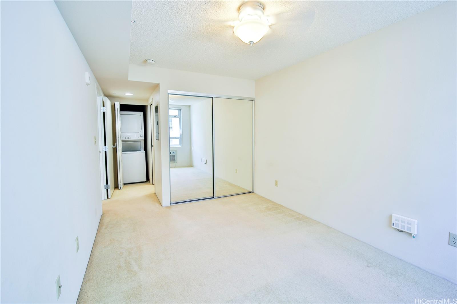 Photo 11 of 20