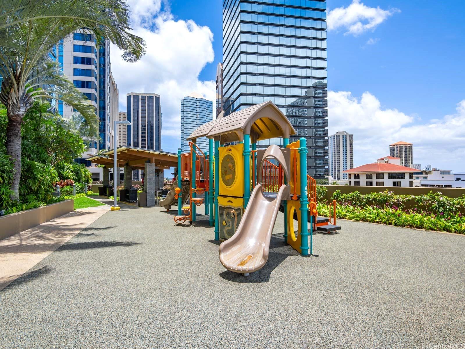 1200 Queen Emma Street  Unit 812