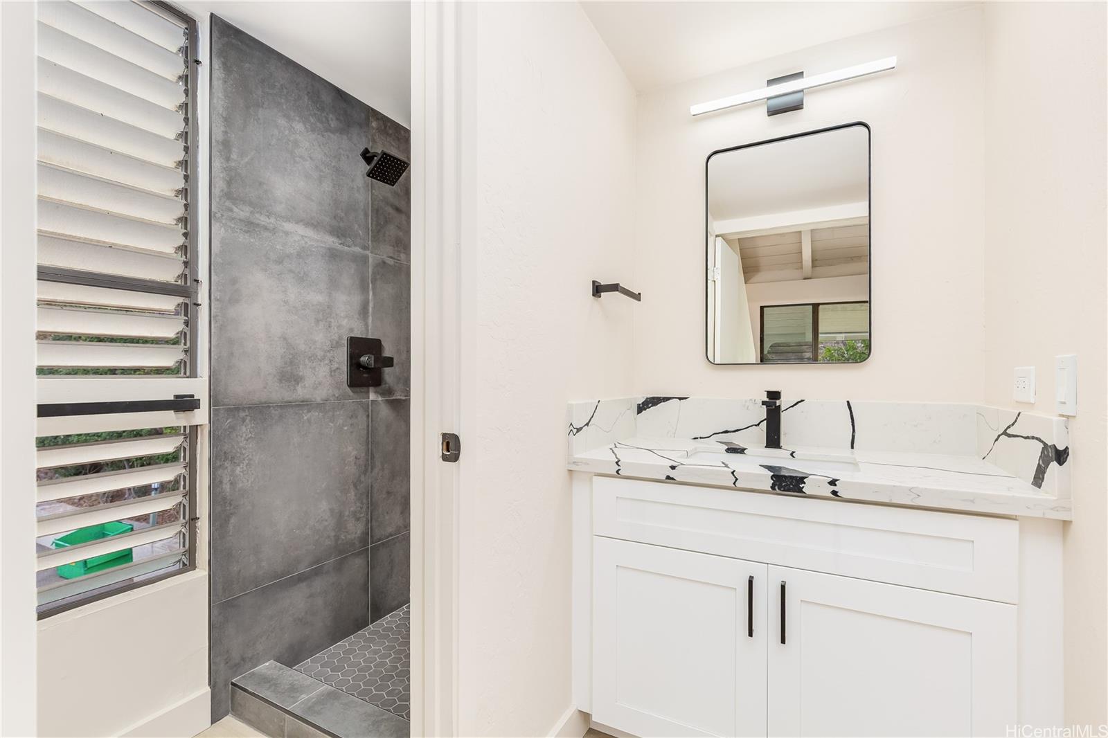 486 Kawaihae Street  Unit C