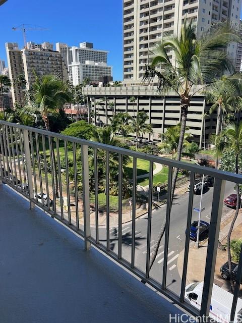 Photo 10 of 11