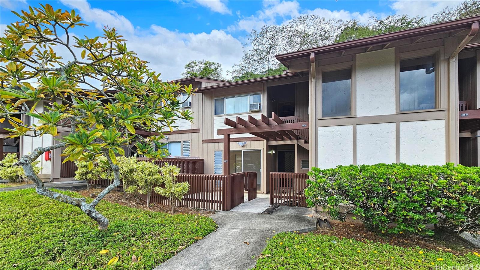 98-615 Kilinoe Street 6G1