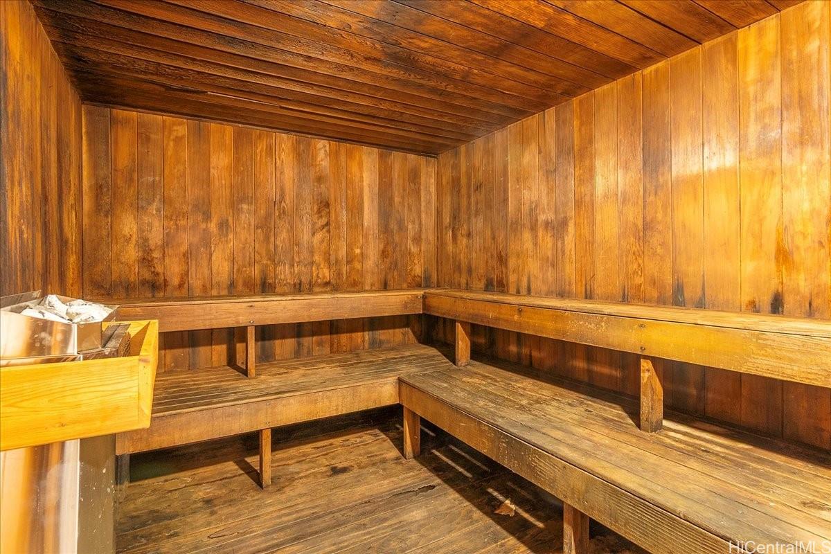 1750 Kalakaua Avenue  Unit 1303