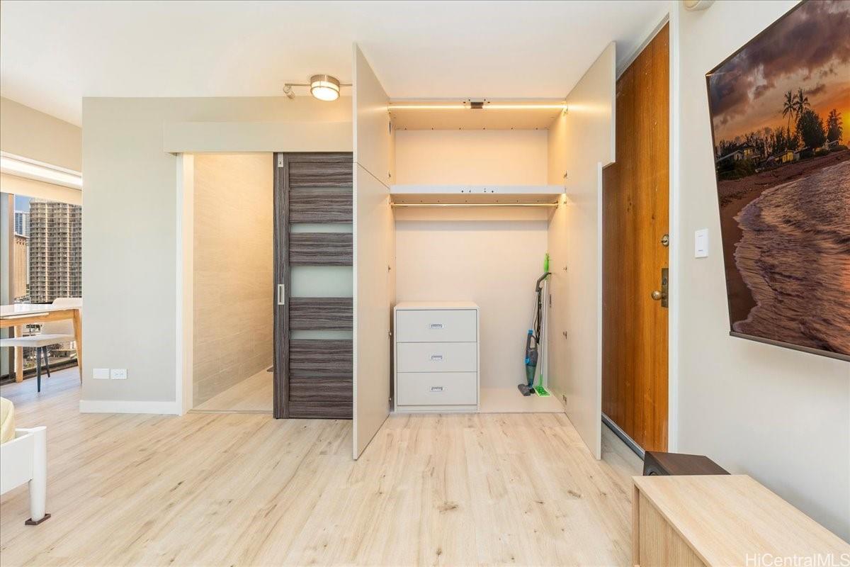 1750 Kalakaua Avenue  Unit 1303