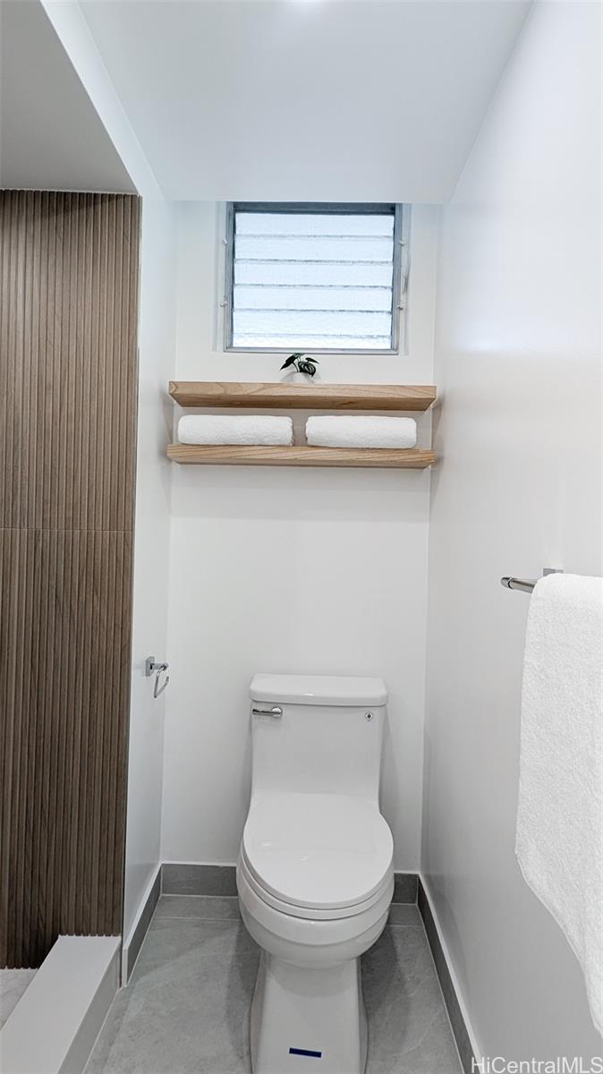 1716 Keeaumoku Street  Unit 304