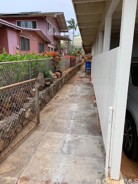 Photo 3 of 10