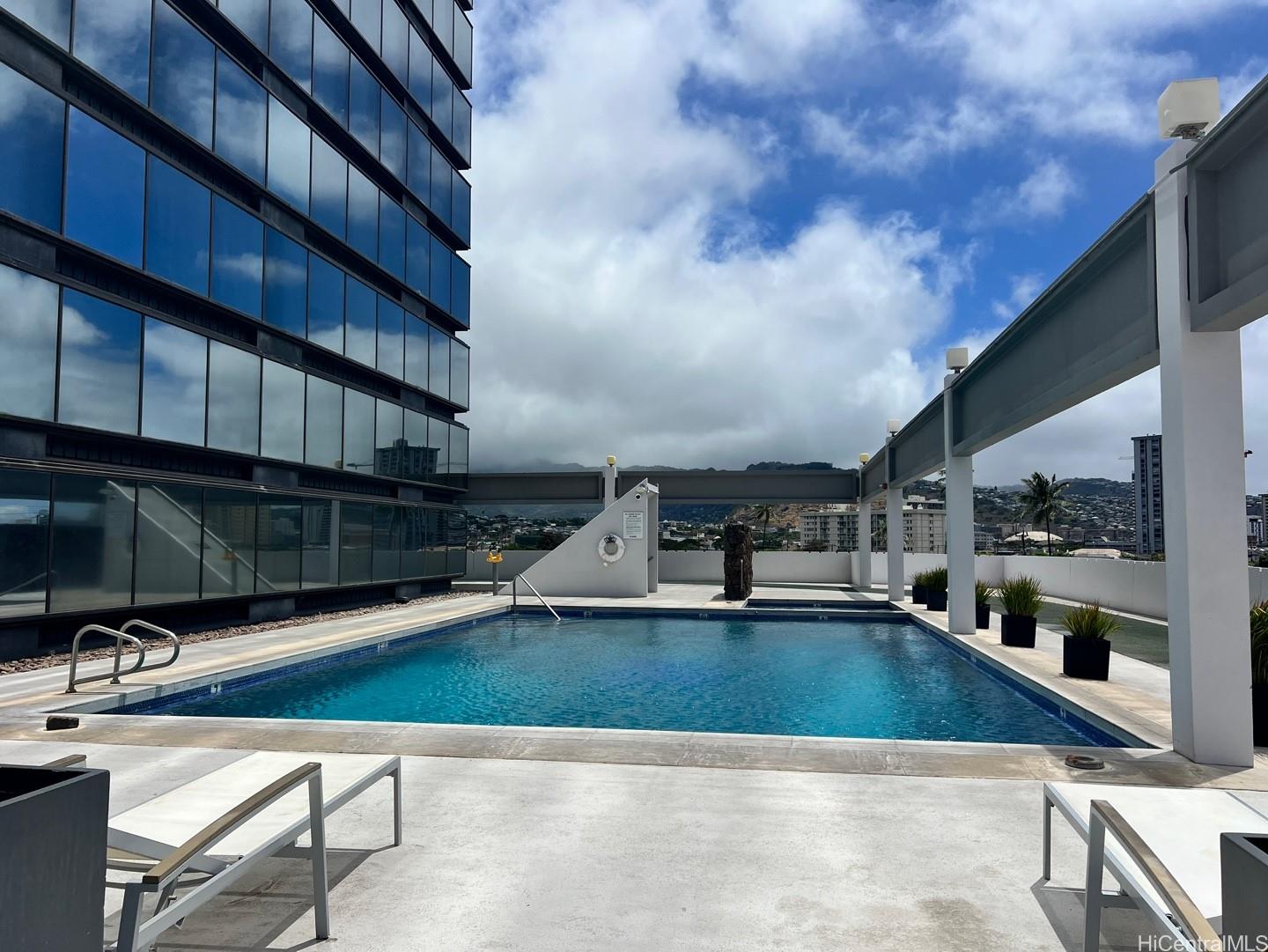 1750 Kalakaua Avenue  Unit 1709