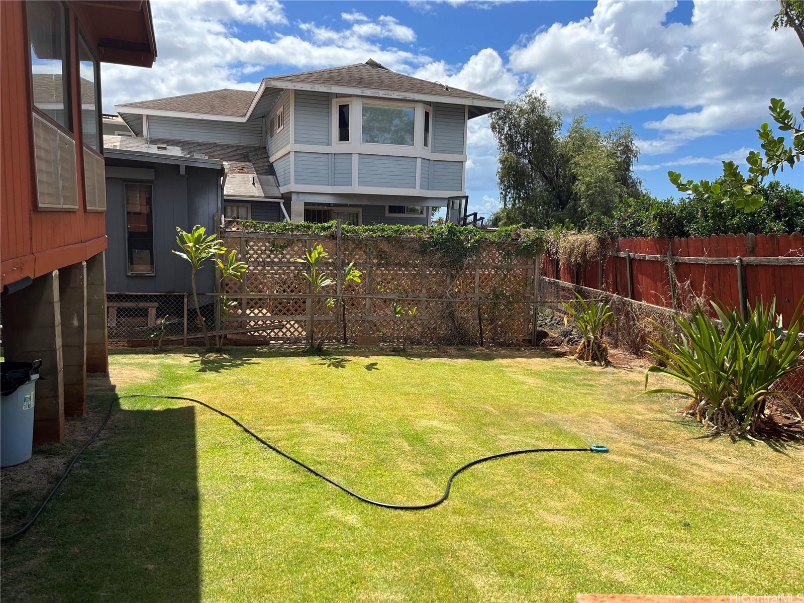 Photo 11 of 20