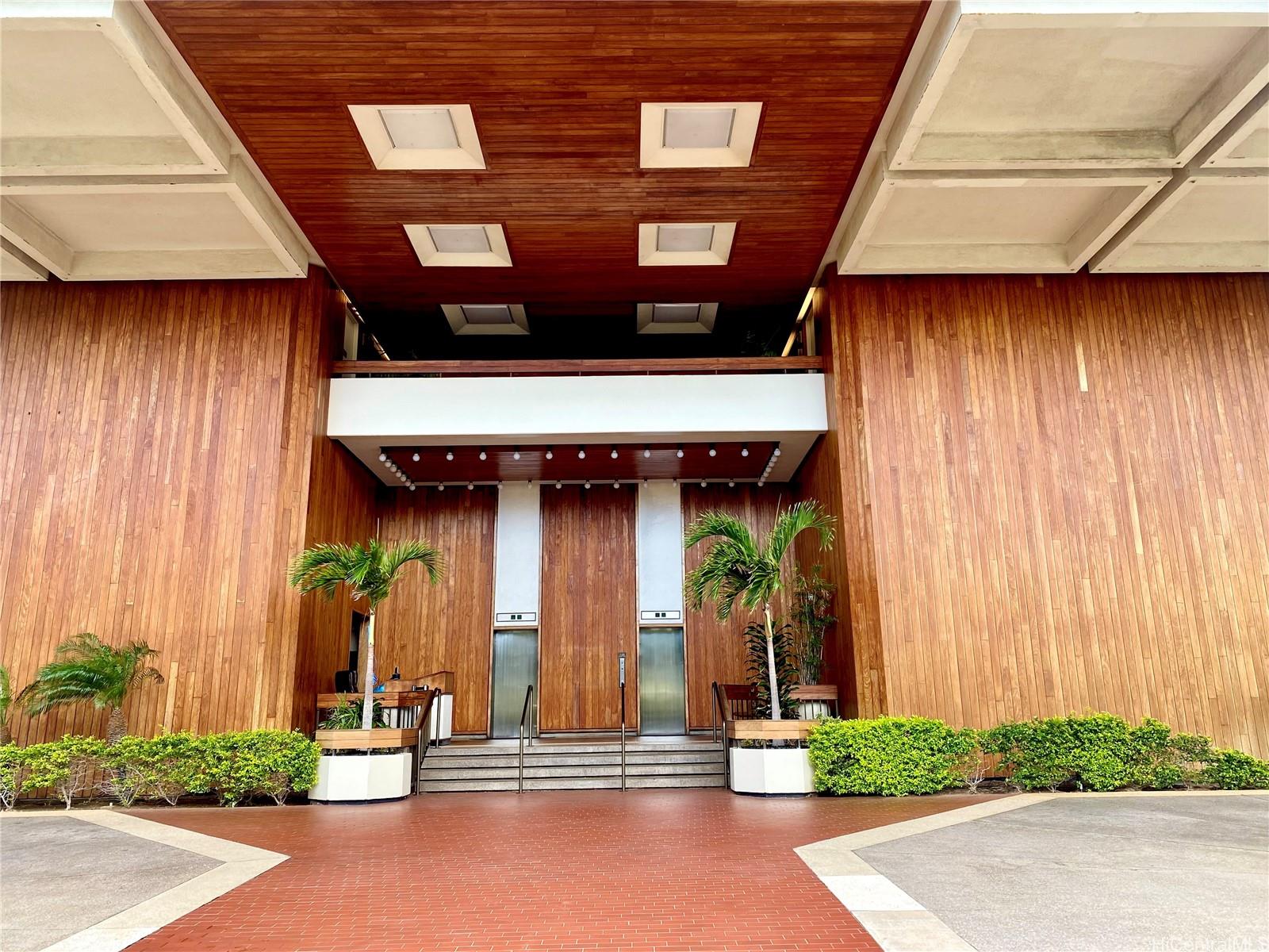 250 Kawaihae Street 1B
