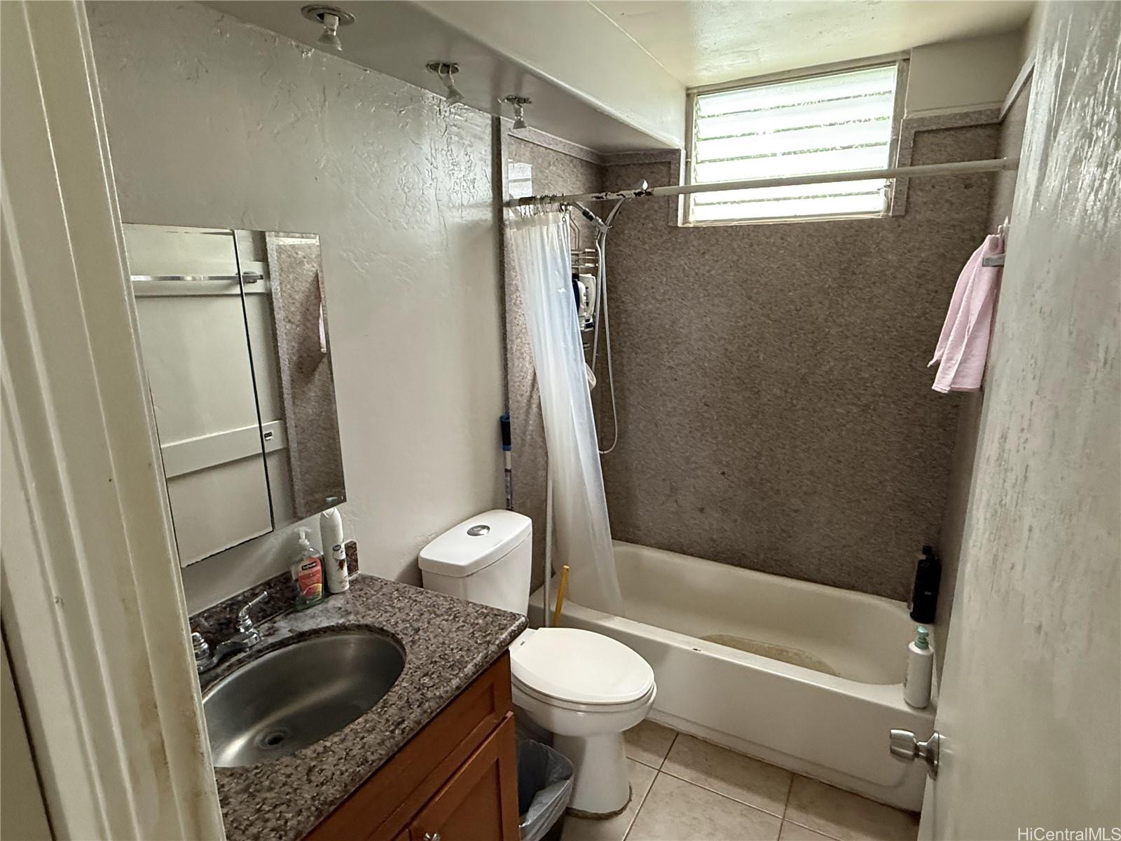 94-011 Waipahu Street  Unit Apt D/112
