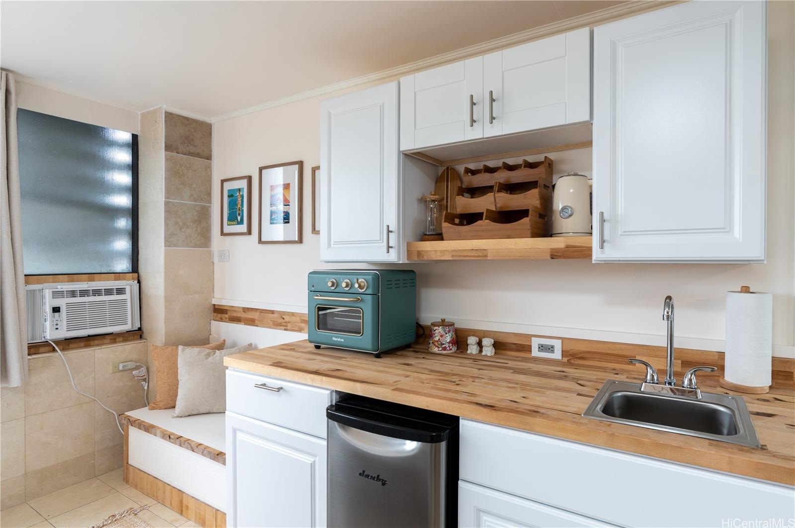 444 Niu Street  Unit 1607