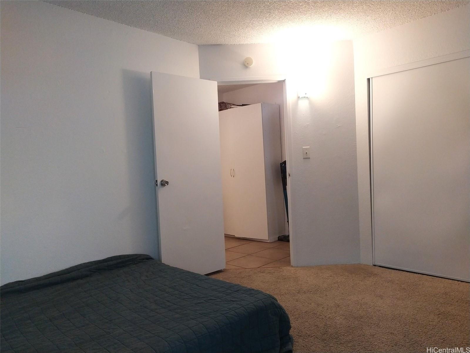 Photo 11 of 22