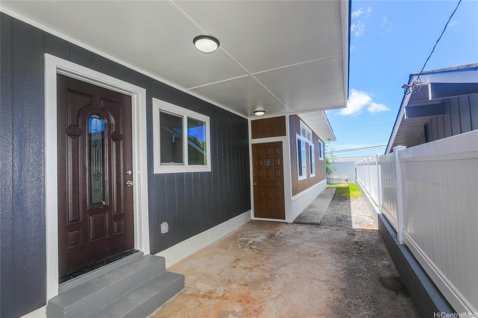 1052 Maiha Circle