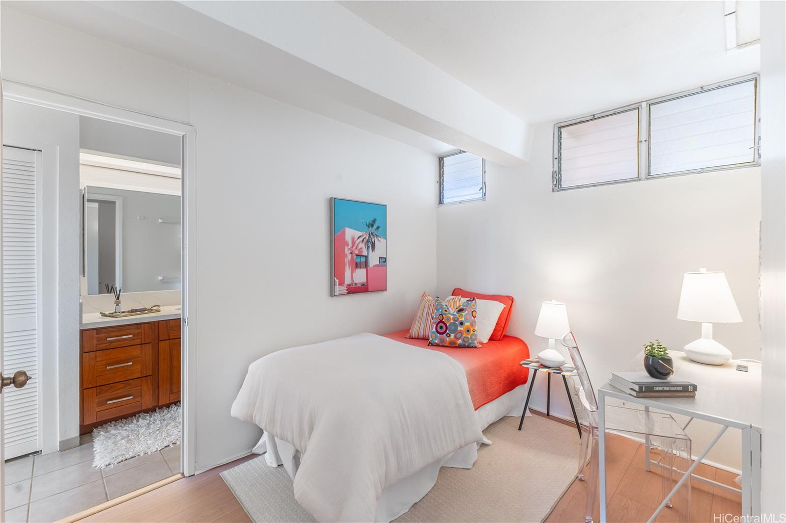 2439 Kapiolani Boulevard  Unit 803