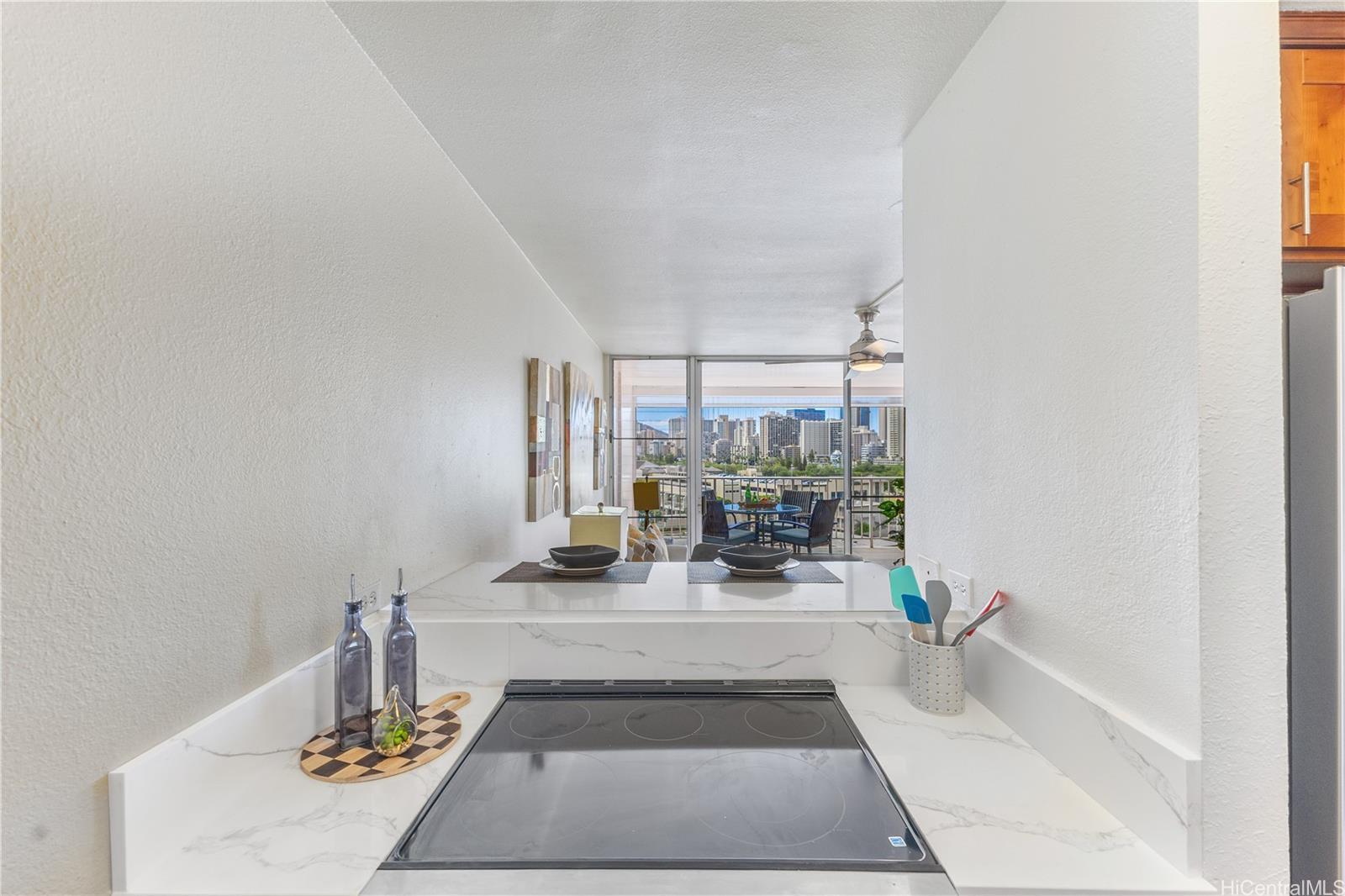 2439 Kapiolani Boulevard  Unit 803