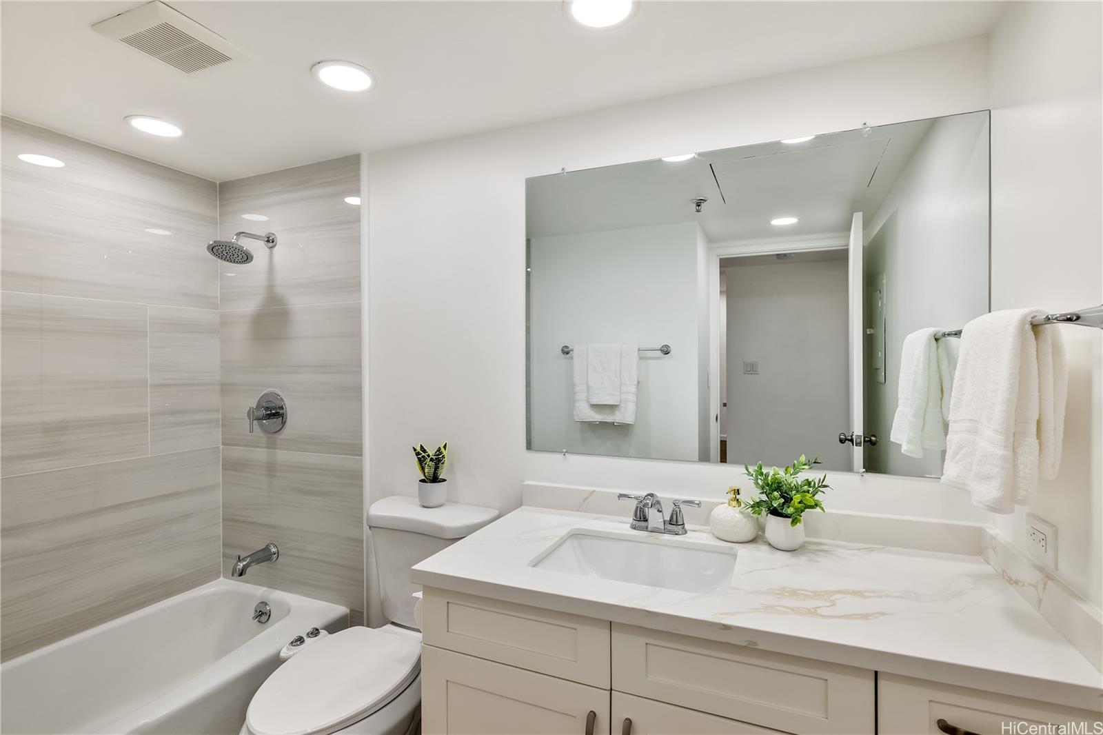 5070 Likini Street  Unit PH210