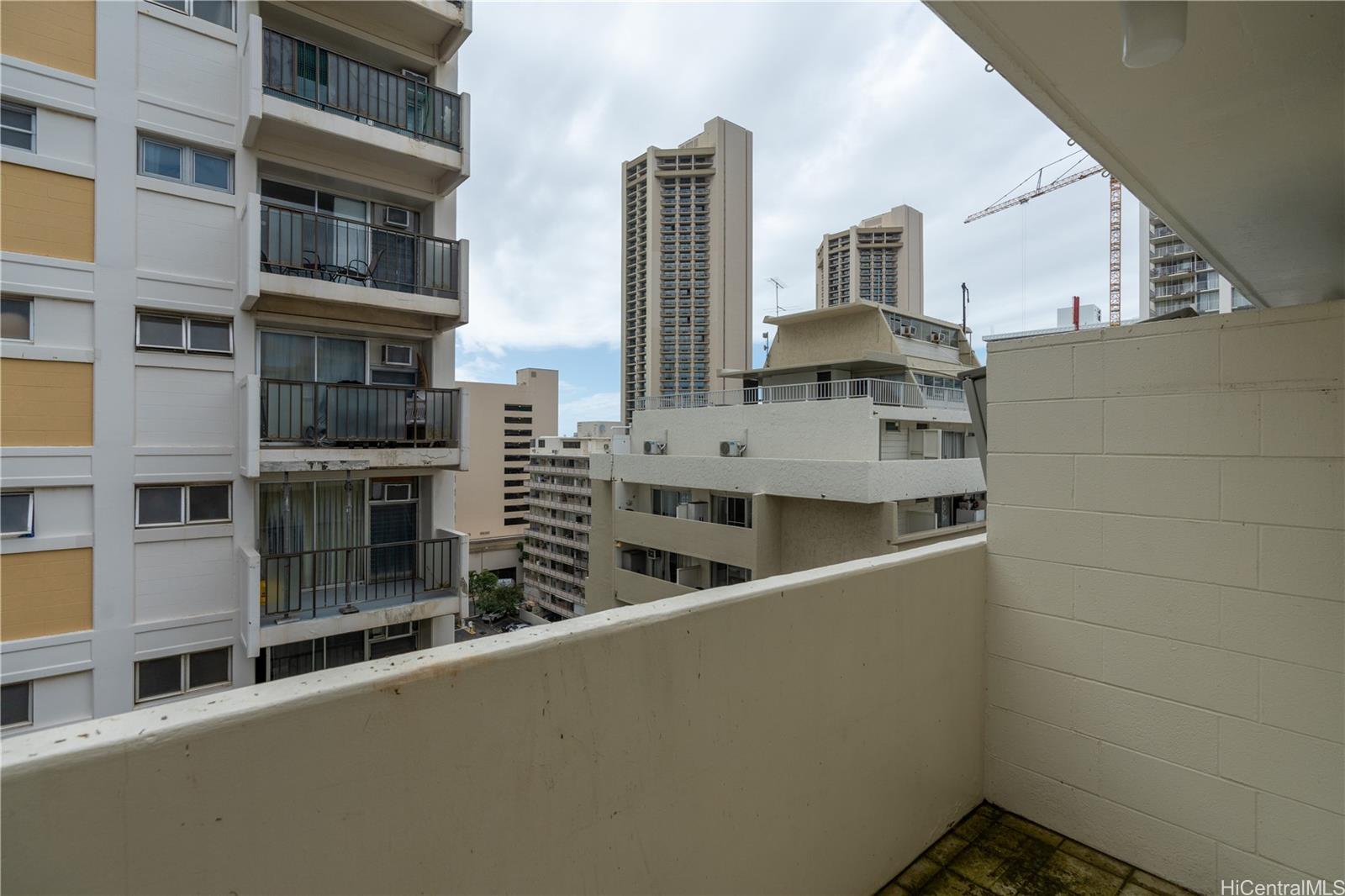 Photo 9 of 17