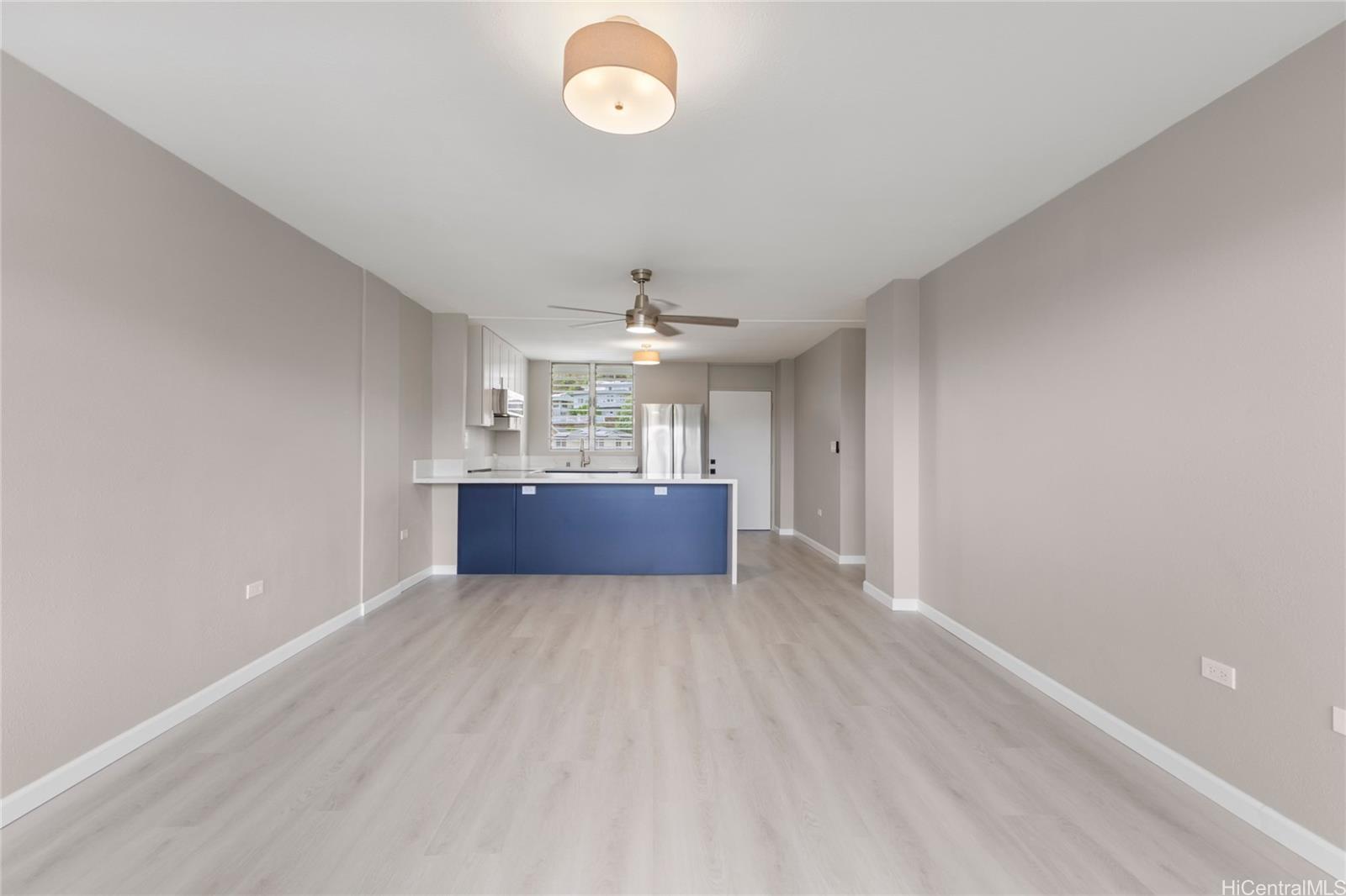 2001 Aupuni Street 803