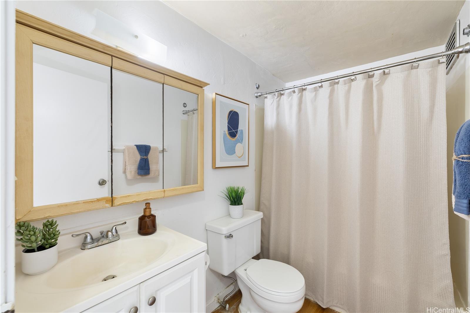 87-119 Helelua Street  Unit F204