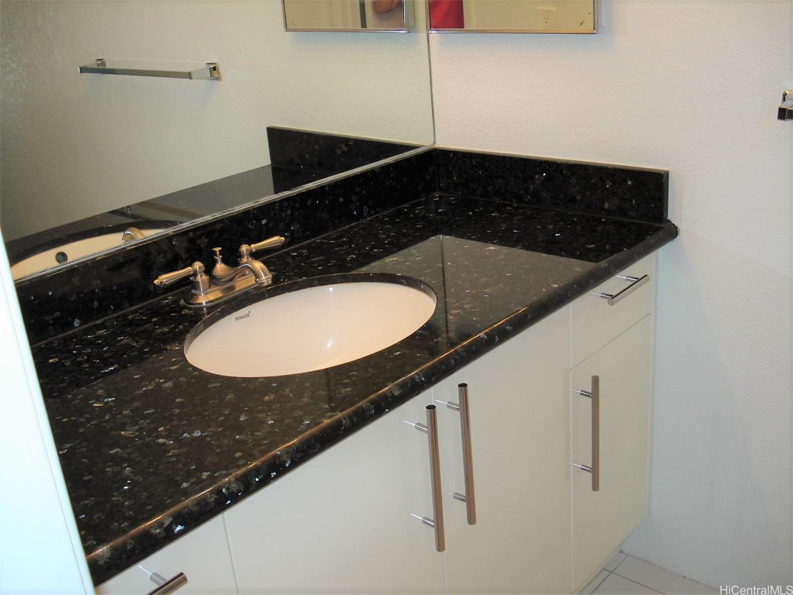 605 Mananai Place  Unit 25A
