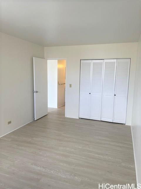 Photo 9 of 24