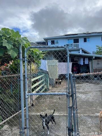 2704 Kalihi Street