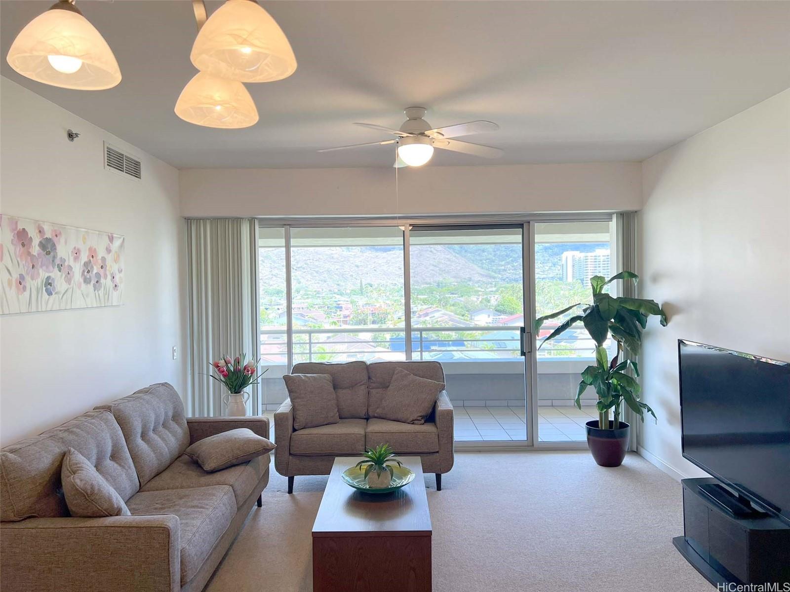 1 Keahole Place 2607